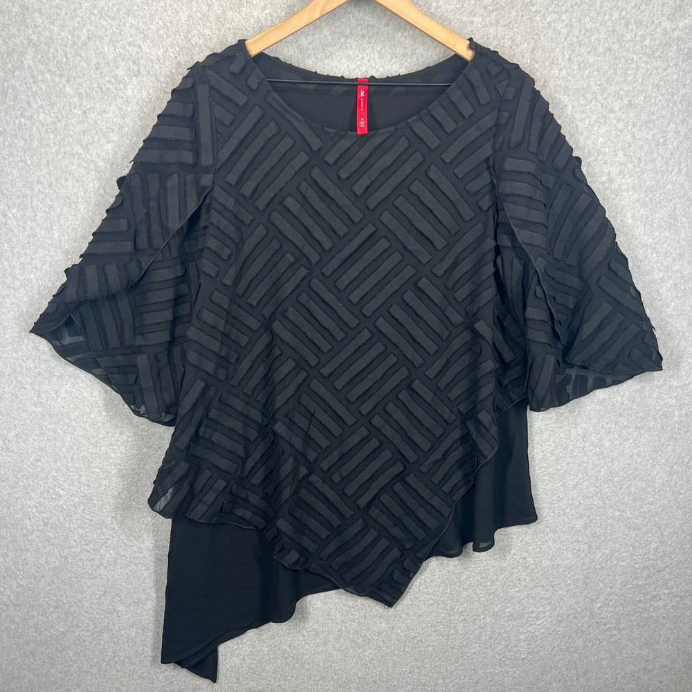 IC by Connie K Blouse Women M Black Textured Asymmetric Short Sleeve EUC